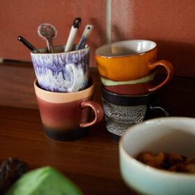 HK living 70s-ceramics-americano mug